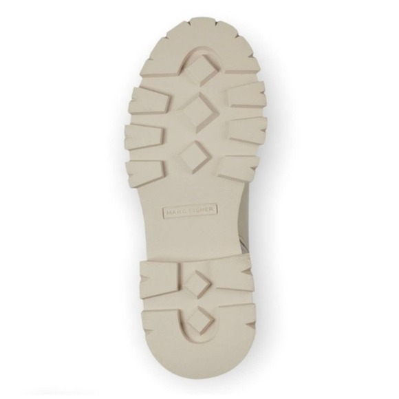 Women's Amita Lug Sole Lace Up Hiker Beige Booties, Size 10 NWOT - Picture 3 of 5